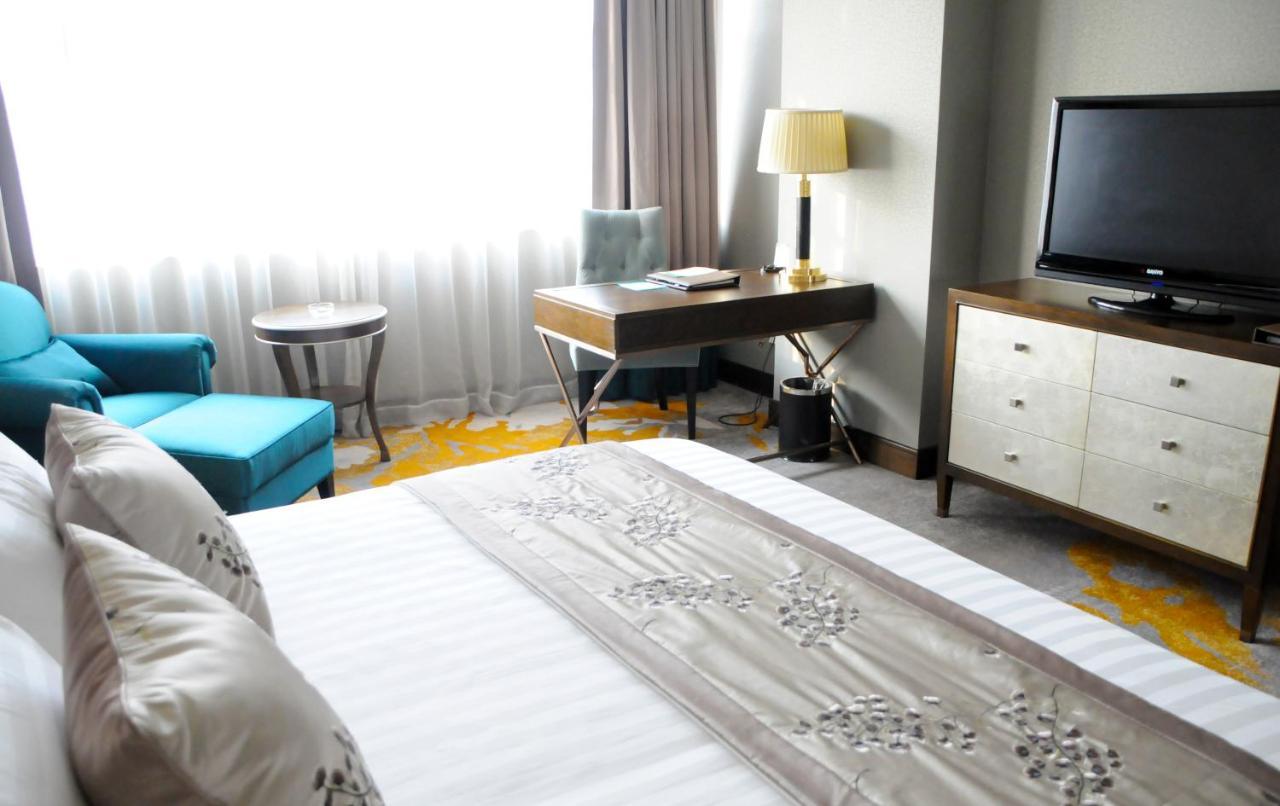 Gubei Garden Hongqiao Hotel 4*